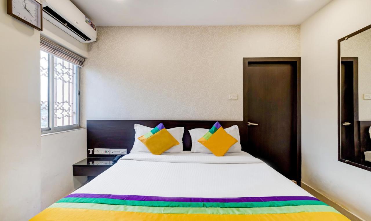 Itsy Hotels Neeranand Plaza Kolkata Bagian luar foto