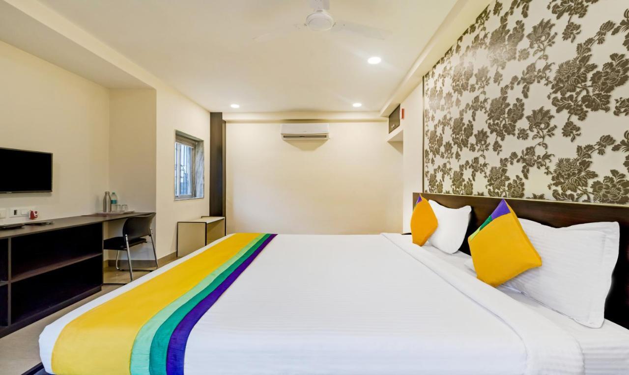 Itsy Hotels Neeranand Plaza Kolkata Bagian luar foto
