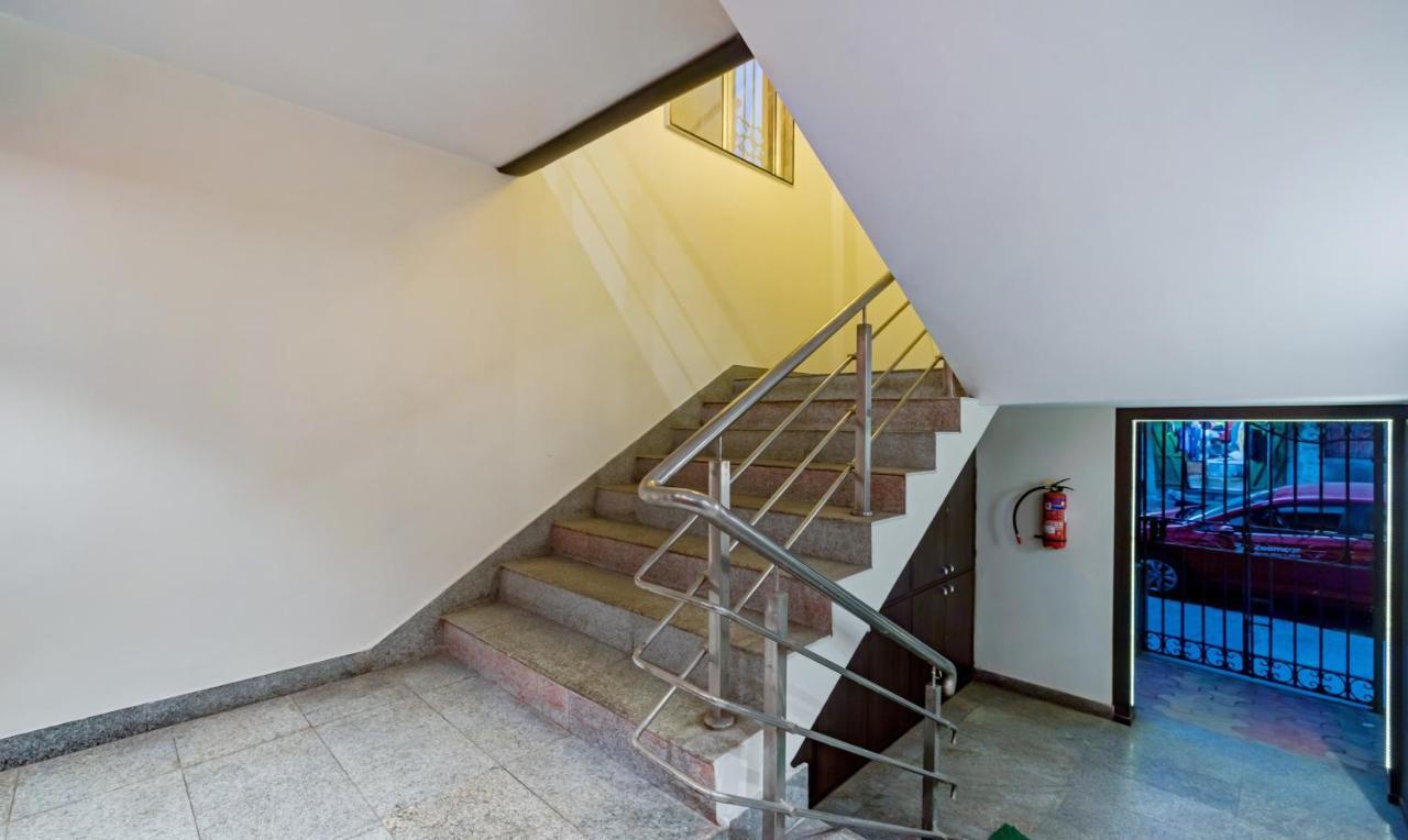 Itsy Hotels Neeranand Plaza Kolkata Bagian luar foto