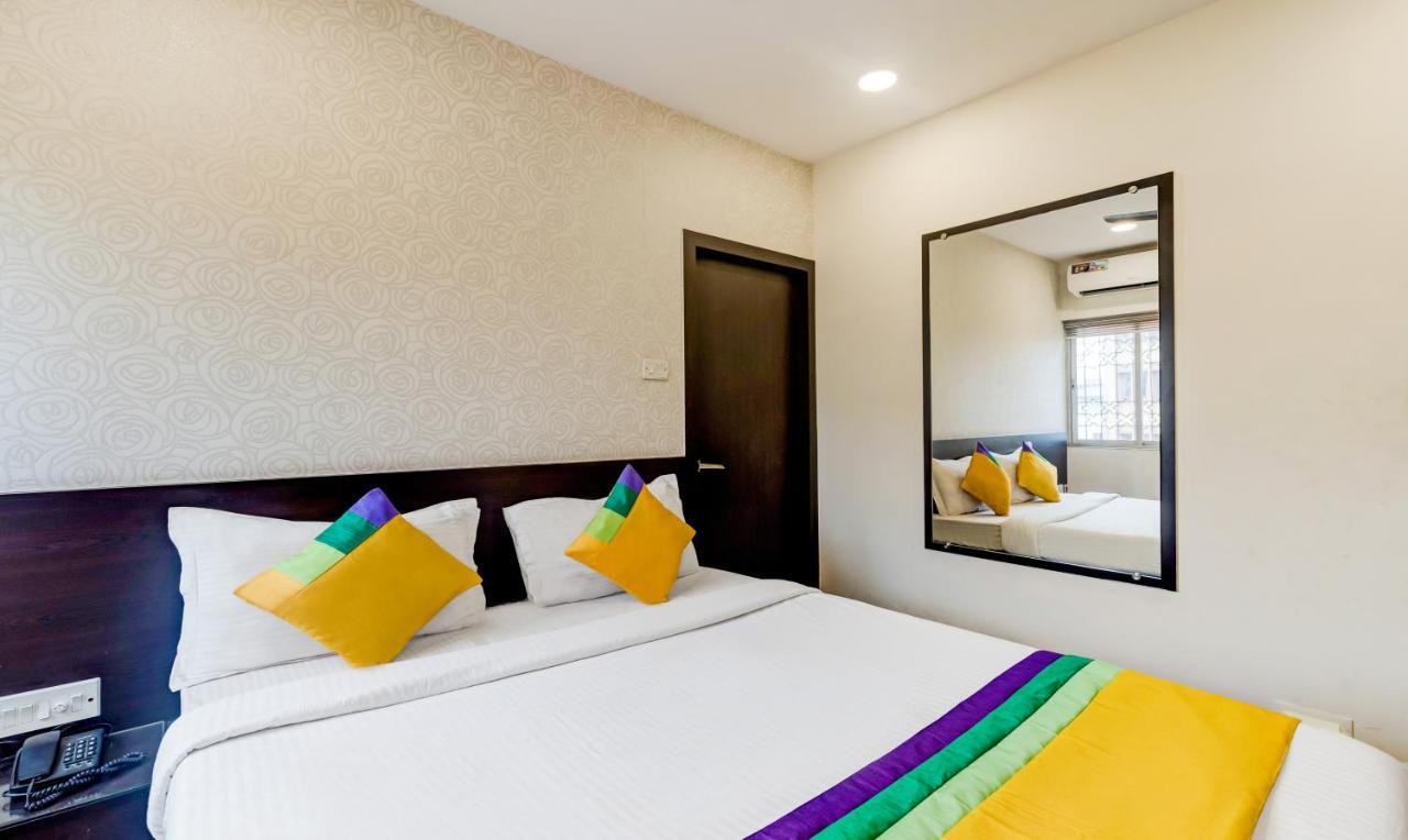 Itsy Hotels Neeranand Plaza Kolkata Bagian luar foto